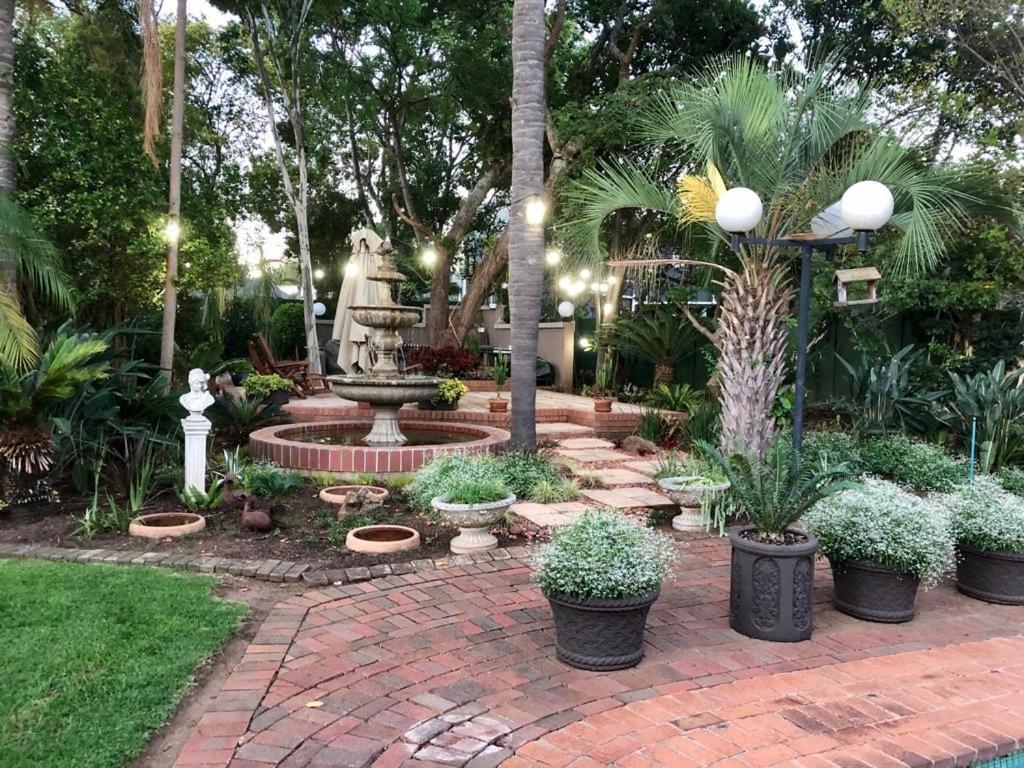 Forty 4 On Hoog Polokwane Exteriér fotografie